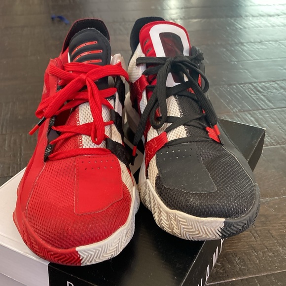 Dame 6 Scarface Shoes - Picture 2 of 6